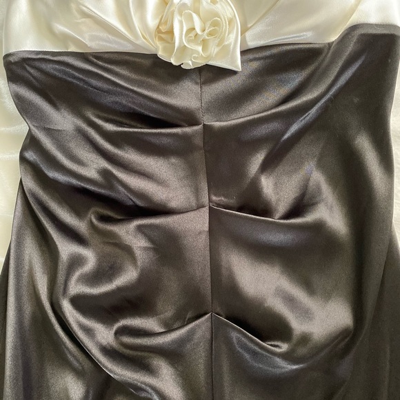 Dj-Jazz Formal Dress - Picture 2 of 8